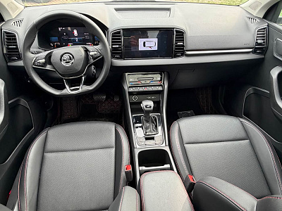 Skoda Karoq 1.4 л 2023 г. Белый, пробег 23000 км