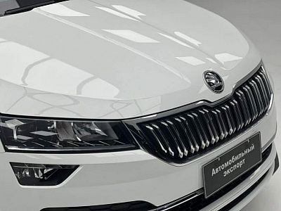 Skoda Karoq 1.4 л 2023 г. Белый, пробег 16000 км