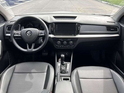 Skoda Kamiq 1.5 л 2022 г. Белый, пробег 30500 км
