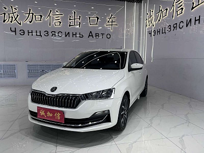 Skoda Rapid 1.5 л 2022 г. Белый, пробег 22000 км
