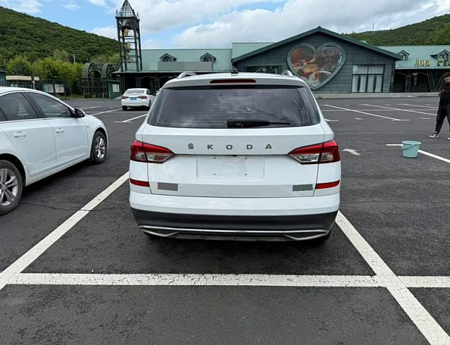 Skoda Kamiq 1.5 л 2023 г. Белый, пробег 1400 км