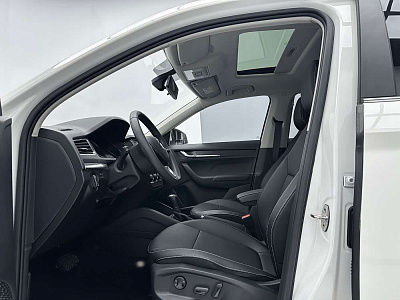 Skoda Kamiq 1.5 л 2022 г. Белый, пробег 32000 км