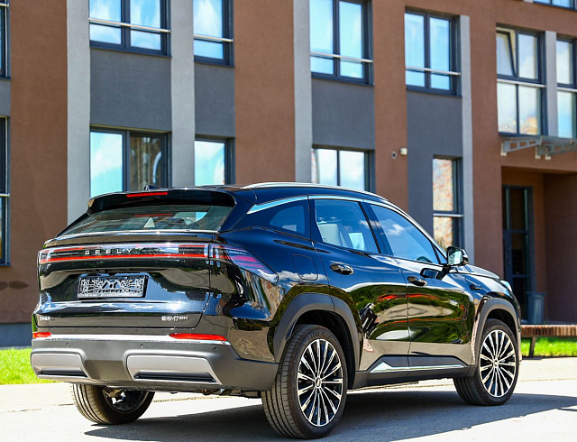 Geely Galaxy M7 черный 2026