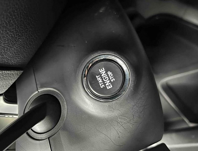 Skoda Superb 1.4 л 2024 г. Чёрный, пробег 10000 км