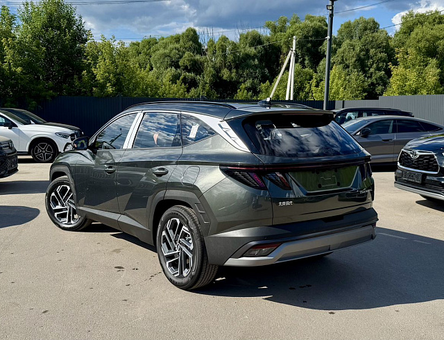 Hyundai Tucson серый 2026