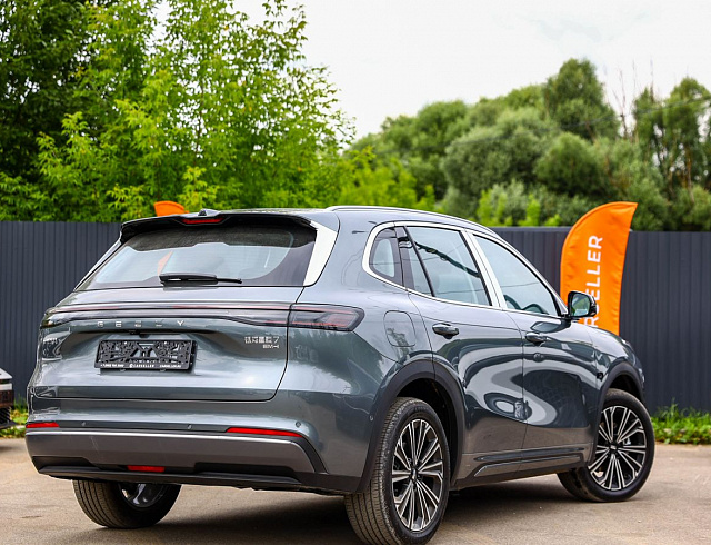 Geely Galaxy Starship 7 серый 2026