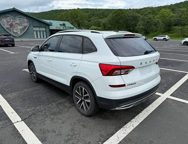Skoda Kamiq 1.5 л 2023 г. Белый, пробег 1400 км