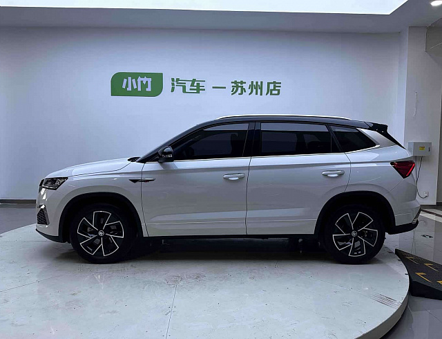 Skoda Kamiq 1.5 л 2023 г. Белый, пробег 21000 км