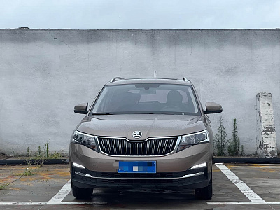 Skoda Kamiq 1.5 л 2022 г. шампань/коричневый, пробег 39000 км
