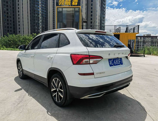 Skoda Kamiq 1.5 л 2024 г. Белый, пробег 17000 км