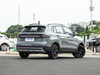 Volkswagen Tharu XR 1.5 Sharp Edition