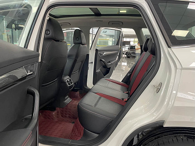 Skoda Karoq 1.4 л 2022 г. Белый, пробег 24000 км