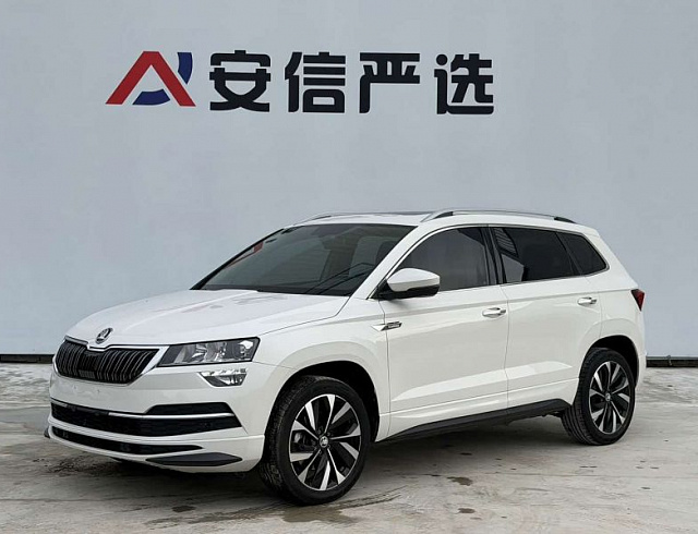 Skoda Karoq 1.4 л 2022 г. Белый, пробег 34000 км