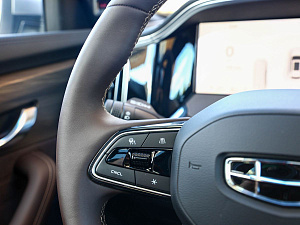 Geely Monjaro серый 2026