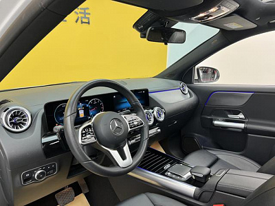 Mercedes-Benz GLA200