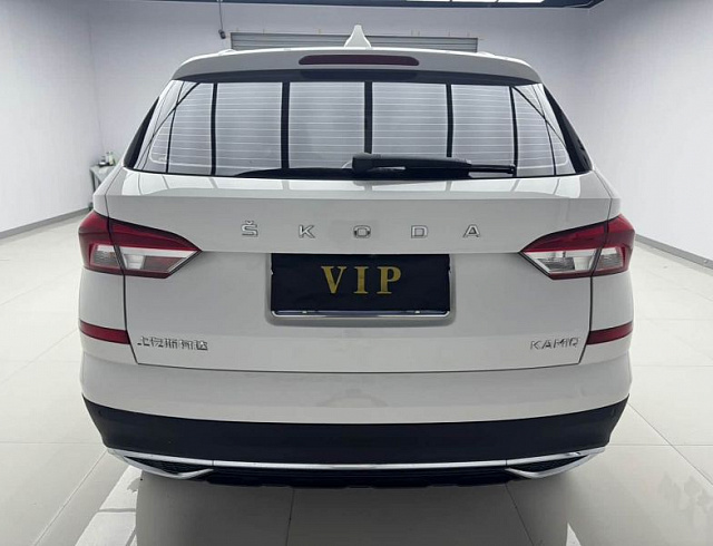 Skoda Kamiq 1.5 л 2021 г. Белый, пробег 32000 км