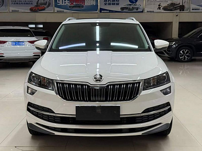 Skoda Karoq 1.4 л 2023 г. Белый, пробег 26000 км