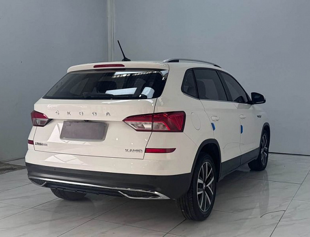 Skoda Kamiq 1.5 л 2022 г. Белый, пробег 33000 км
