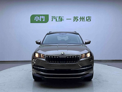 Skoda Karoq 1.4 л 2022 г. Серебристо-серый, пробег 27000 км