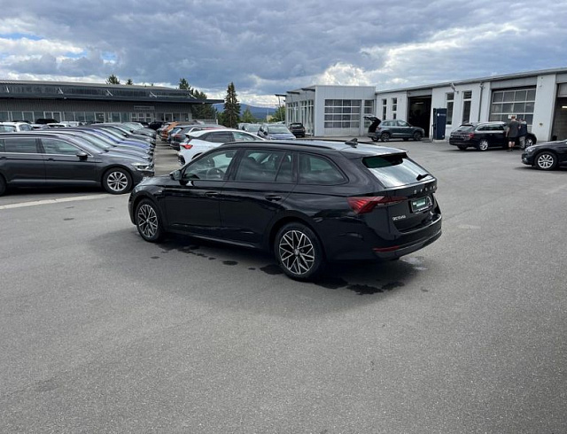 Skoda Octavia 2021 г. Чёрный, пробег 54925 км