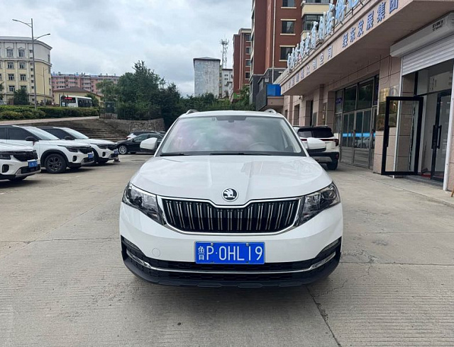 Skoda Kamiq 1.5 л 2022 г. Белый, пробег 33800 км
