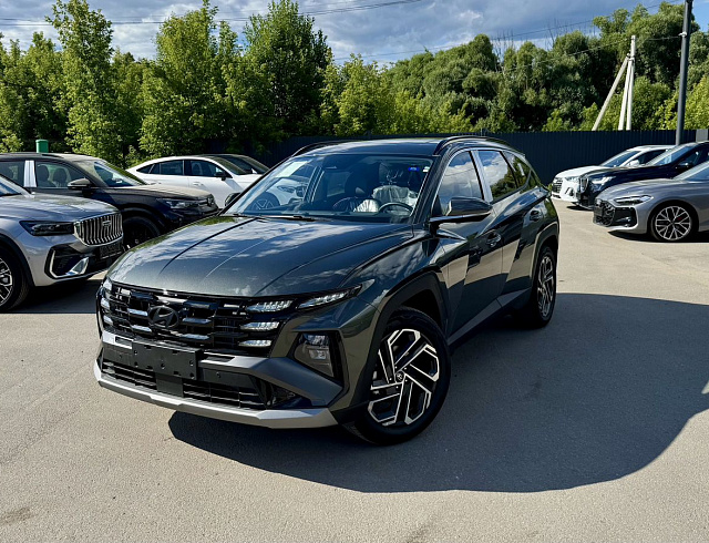 Hyundai Tucson серый 2026
