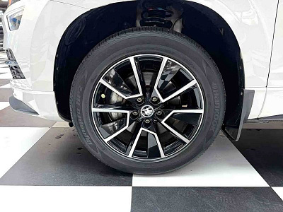 Skoda Karoq 1.4 л 2022 г. Белый, пробег 45000 км