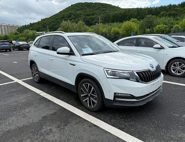 Skoda Kamiq 1.5 л 2023 г. Белый, пробег 1400 км