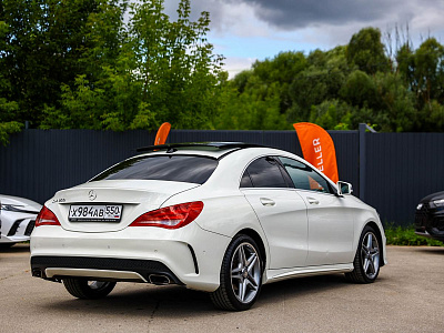 Mercedes-Benz CLA белый 2013