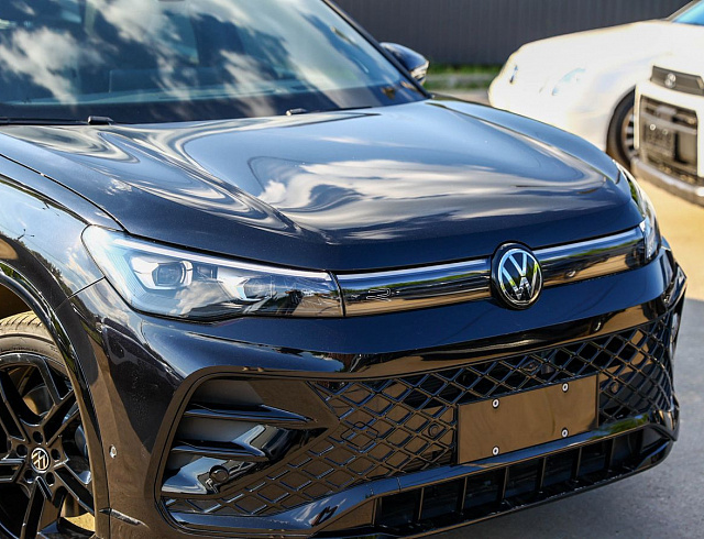 Volkswagen Tiguan черный 2026