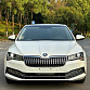 Skoda Superb 1.4 л 2022 г. Белый, пробег 25600 км
