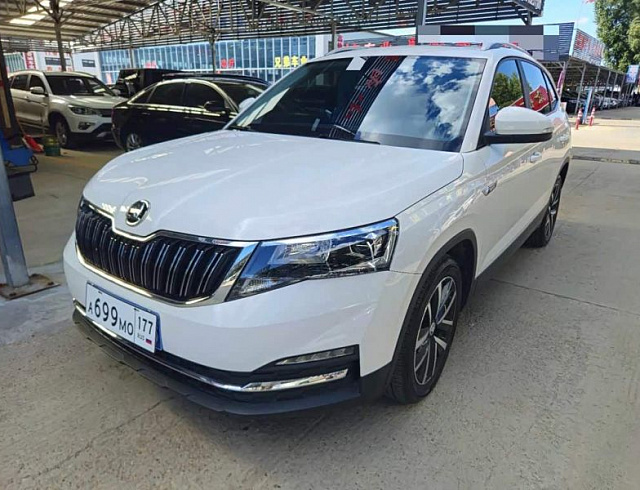 Skoda Kamiq 1.5 л 2022 г. Белый, пробег 22000 км