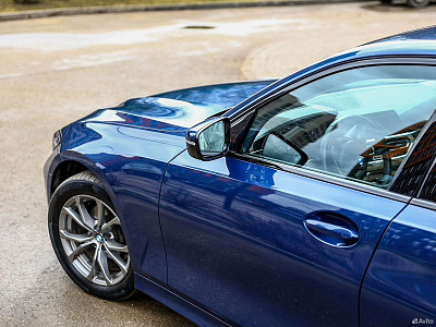 BMW 3 серии синий 2020