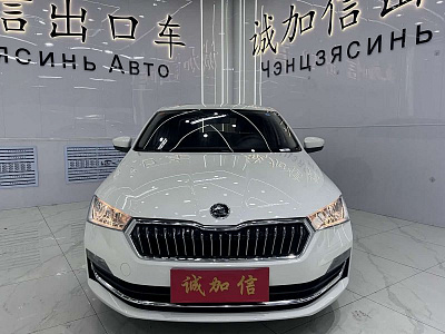 Skoda Rapid 1.5 л 2022 г. Белый, пробег 22799 км