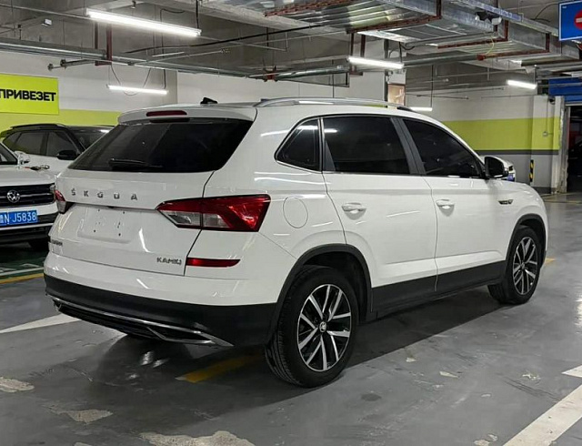 Skoda Kamiq 1.5 л 2022 г. Белый, пробег 41000 км