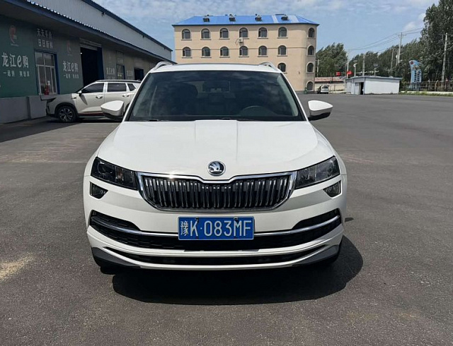 Skoda Karoq 1.4 л 2022 г. Белый, пробег 42000 км