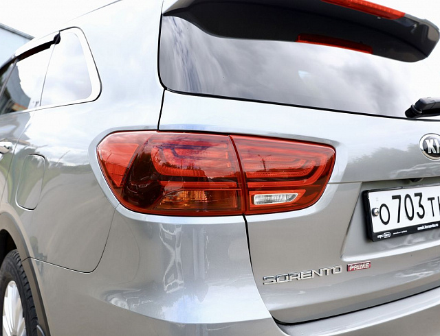 Kia Sorento серый 2020