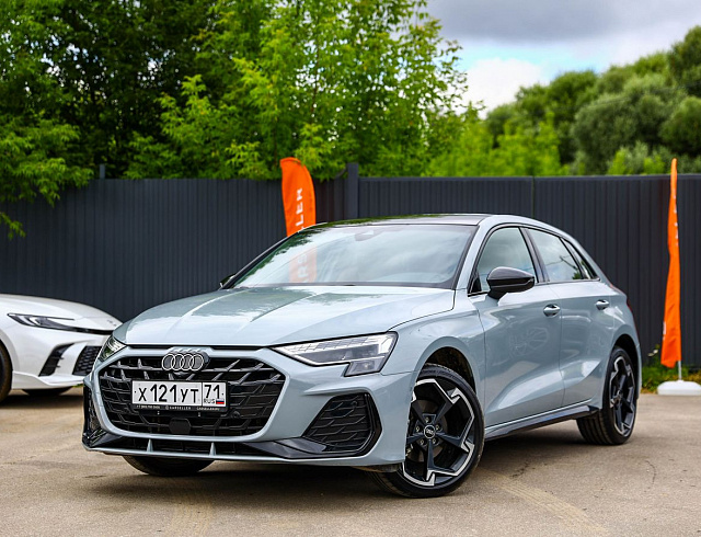 Audi A3 серый 2025