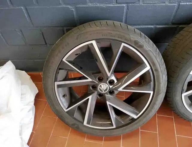 Skoda Kamiq 2022 г. Чёрный, пробег 53415 км