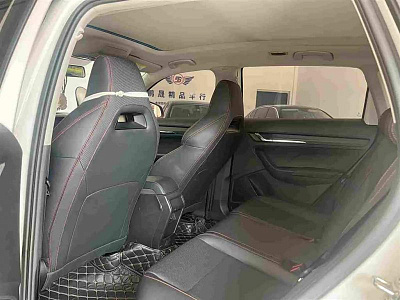 Skoda Kamiq 1.5 л 2023 г. Белый, пробег 29000 км