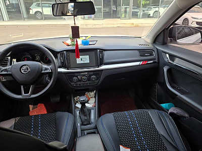 Skoda Kamiq 1.5 л 2023 г. Белый, пробег 36200 км