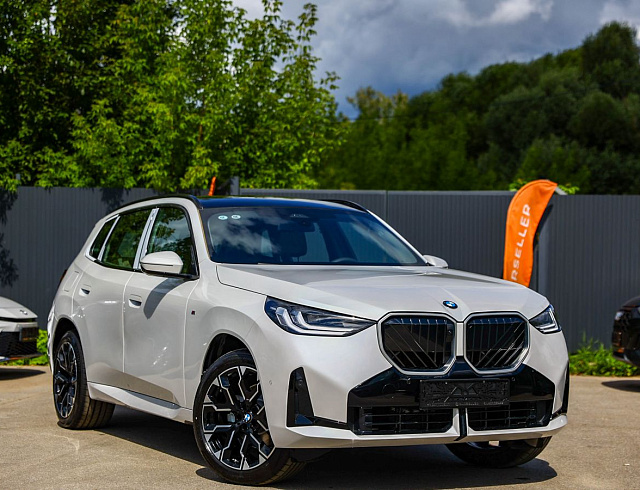 BMW X3 белый 2026