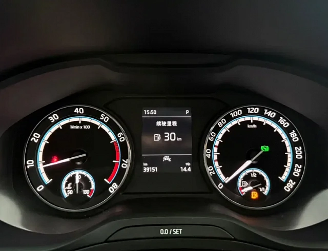 Skoda Karoq 1.4 л 2022 г. Белый, пробег 39000 км