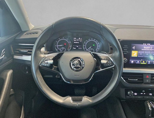 Skoda Scala 2022 г. Чёрный, пробег 54400 км