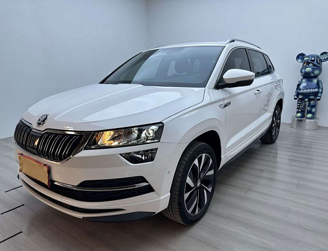 Skoda Karoq 1.4 л 2022 г. Белый, пробег 37000 км