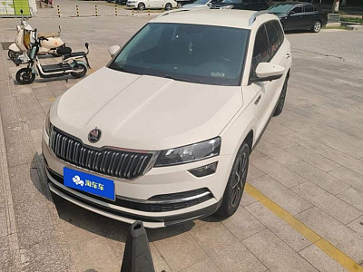 Skoda Karoq 1.4 л 2021 г. Белый, пробег 49100 км