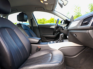 Audi A6 черный 2015